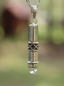 wisiorek-srebrny-talizman-z-diamentem-herkimer[154].jpg